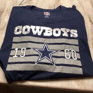 NWT Dallas Cowboys Long Sleeved 2X Tee, Navy Blue